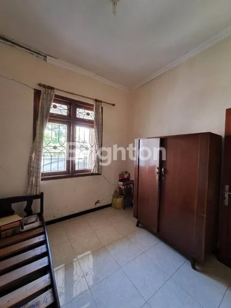 image RUNGKUT ASRI BARAT TERAWAT SIAP HUNI DEKAT RAYA MERR STRATEGIS (6)