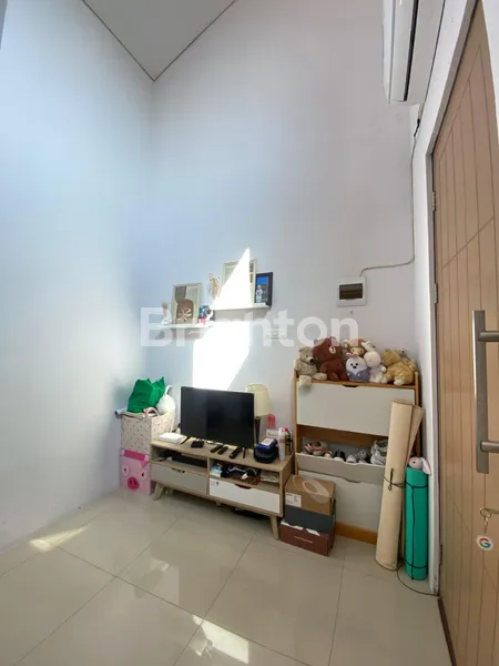 image TURUN HARGA RUMAH SPRINGHILL YUME LAGOON CISAUK TANGERANG SIAP HUNI FREE KITCHEN SET DAN CANOPY (3)