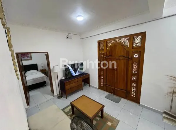 image RUMAH MEWAH FULL FURNISH 3KT DI PADANGSAMBIAN, DENPASAR BALI (2)