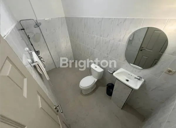 image RUMAH MEWAH FULL FURNISH 3KT DI PADANGSAMBIAN, DENPASAR BALI (8)