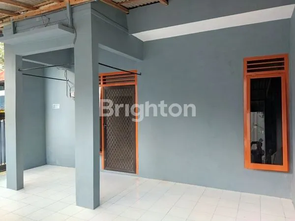 image RUMAH SIAP HUNI DEKAT JALAN NASIONAL (2)