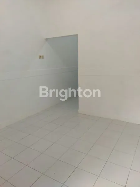 image RUMAH SIAP HUNI DEKAT JALAN NASIONAL (7)