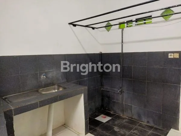 image RUMAH SIAP HUNI DEKAT JALAN NASIONAL (3)