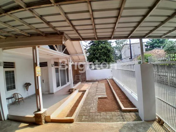 image DIJUAL RUMAH SHM LINGKUNGAN AMAN TENANG NYAMAN DIJAKARTA SELATAN (2)