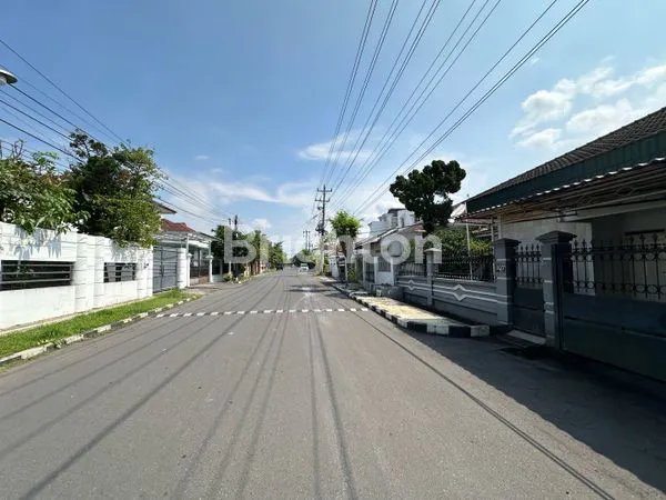 image RUMAH SIAP HUNI STRATEGIS SOLO BARU DEKAT PAKUWON MALL (8)
