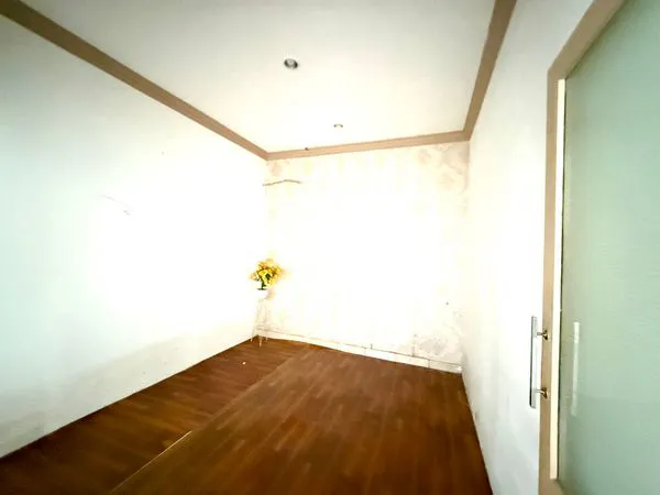 image RUKO BSB SEMI INTERIOR DAN FURNISH (7)