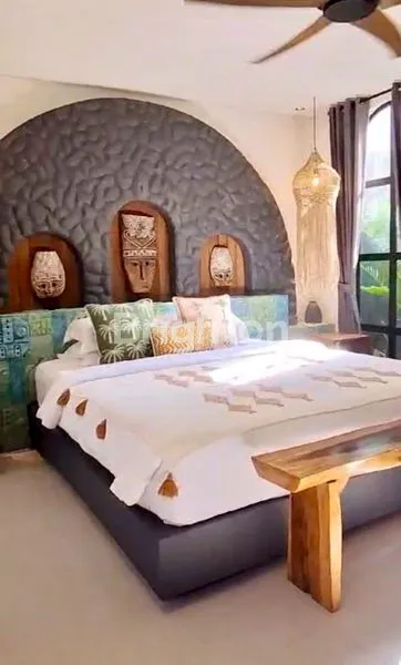 image VILLA  MODEREN 2 LANTAI BISA BULANAN HARIAN AREA SEMINYAK (2)