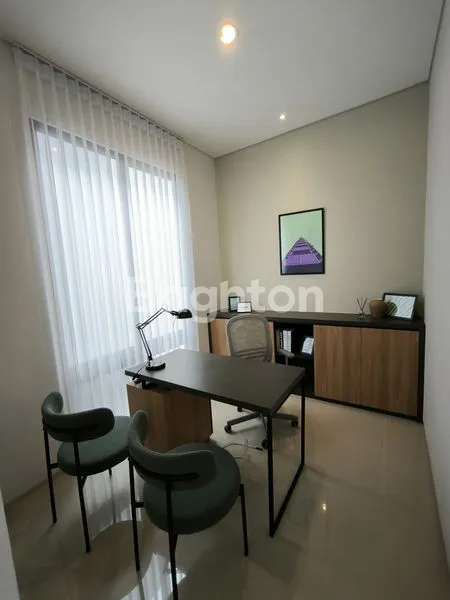 image RUMAH  MEWAH DI LINGKUNGAN WOW SAWOJAJAR MALANG (7)