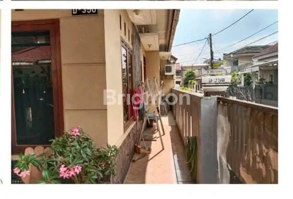 image RUMAH SIAP HUNI LOKASI STRATEGIS  DI KOMPLEK MASNAGA JAKASAMPURNA (4)