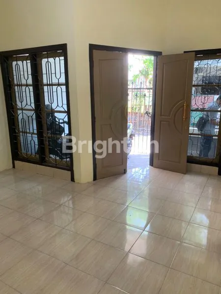 image RUMAH MINIMALIS, BARU FULL RENOVASI, TERAWAT, NEGO SAMPAI DEAL (2)