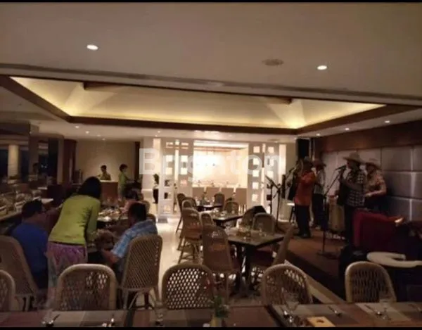 image HOTEL ELMI LEGENDARIS DAN AKTIF DI SURABAYA PUSAT (7)