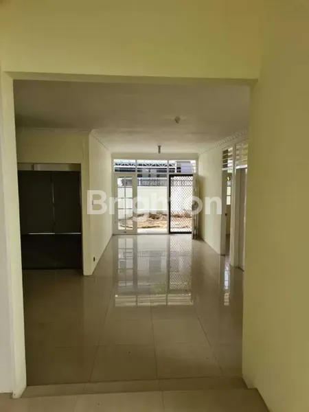 image  RUMAH DEKAT TANJUNGSARI, DEKAT SUKOMANUNGGAL, DEKAT KEN 88 DARMO HARAPAN INDAH  (4)