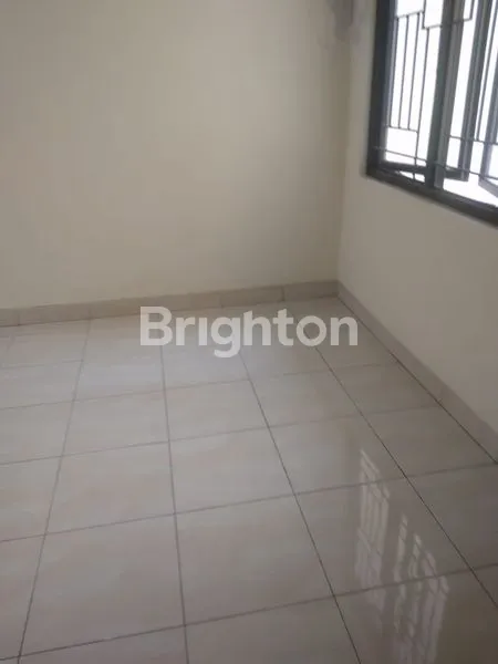 image RUMAH DI HARAPAN INDAH ARALIA SIAP HUNI (3)