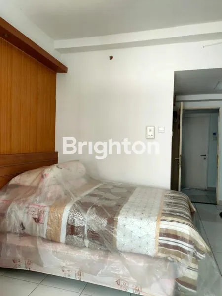 image APARTEMEN UC BERKELEY (8)