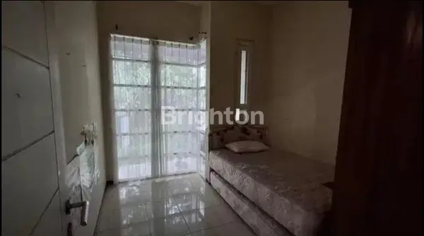image RUMAH SEMI FURNISH JUAL/SEWA RIVERSIDE MALANG (2)