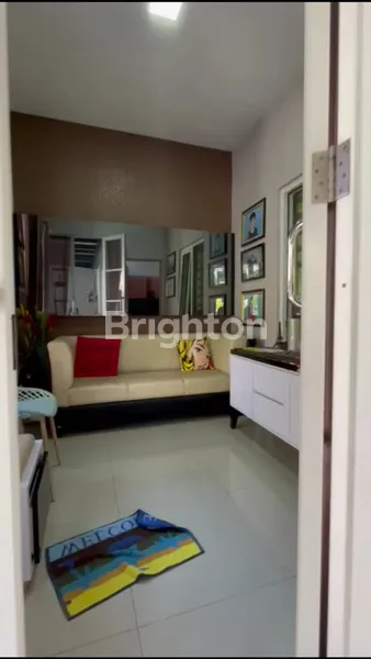 image RUMAH STRATEGIS SIAP PAKAI 2 LANTAI DI SALATIGA DEKAT SPBU PASAR SAPI.  (2)