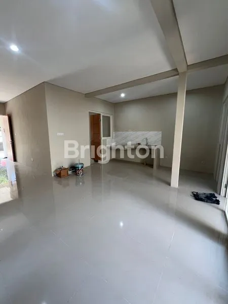 image DISEWAKAN RUMAH DUKUH KUPANG TIMUR (8)