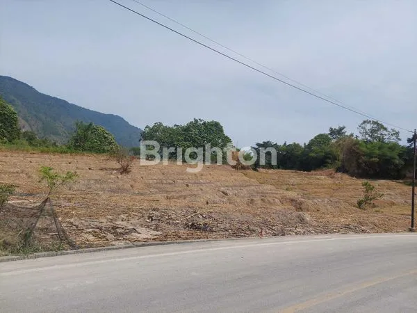 image TANAH AREA WISATA (2)