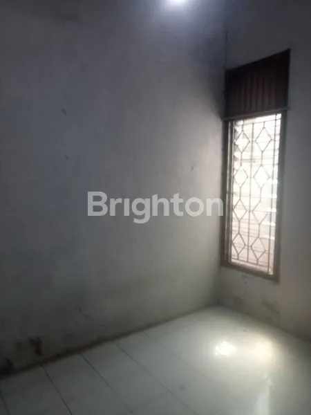 image DISEWAKAN RUMAH  STRATEGIS UNTUK HUNIAN KELUARGA. (6)