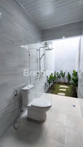 image BRAND NEW VILLA IN KEROBOKAN SPACIOUS AND COMFORTABLE IN A QUIET AREA (5)