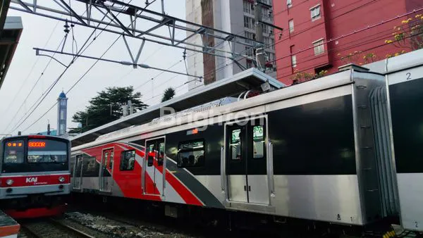 image UNIT KANTOR PREMIUM 96M² DI GRAND TAMAN MELATI MARGONDA DEPOK (6)