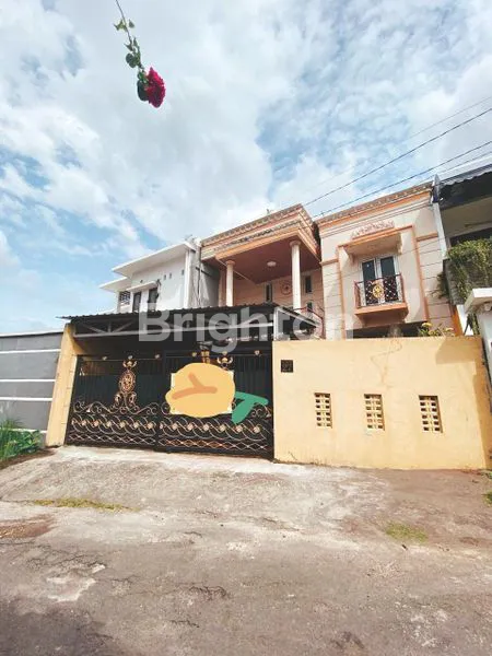 image RUMAH RENON 2 LANTAI 5 KAMAR FULL FURNISH  TENGAH KOTA DENPASAR BALI (1)