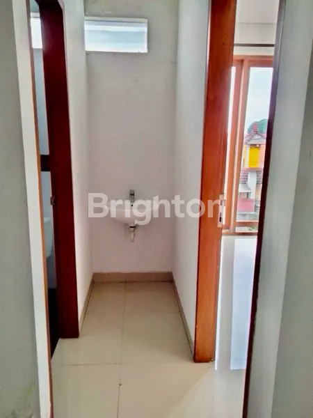 image RUMAH MINIMALIS 2 LANTAI SANUR (3)