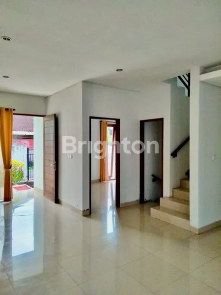 image RUMAH MINIMALIS 2 LANTAI SANUR (7)
