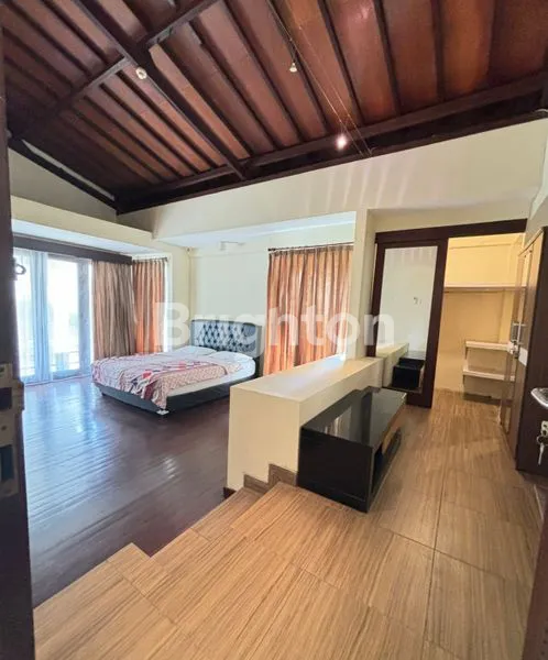 image RUMAH MEWAH 3BR THE HILL RESIDENCE DISEWAKAN (3)