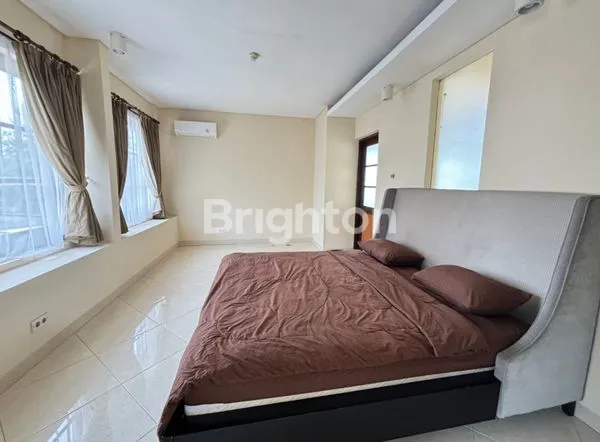 image RUMAH MEWAH 3BR THE HILL RESIDENCE DISEWAKAN (5)