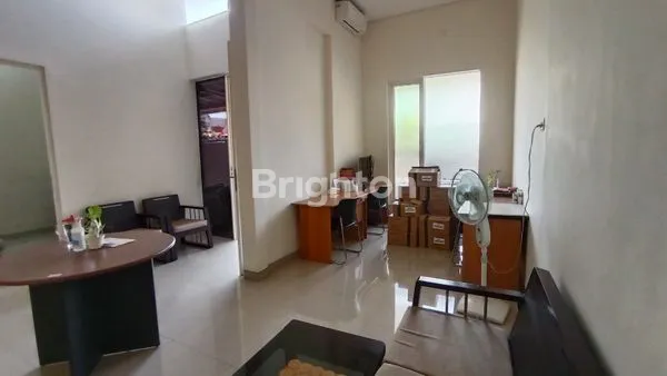 image DIJUAL RUMAH SIAP HUNI DI KEBRAON SURABAYA (5)