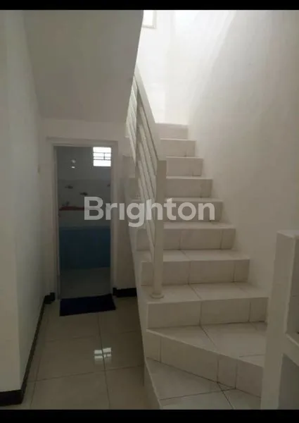 image SENTRA POINT GUNUNG ANYAR 1MENIT KE MERR (6)