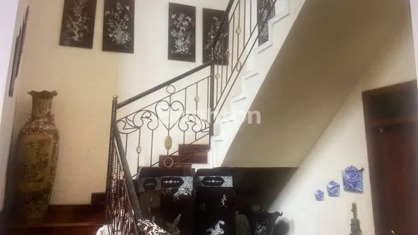 image DIJUAL RUMAH 2 LT KETINTANG WIYATA (6)