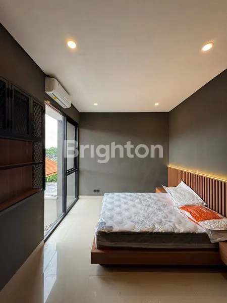 image NEWLY BUILT VILLA FULL FURNISHED WITH POOL IN CANGGU PADONAN (6)