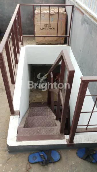 image RUMAH 2 LANTAI SIAP HUNI DI PANORAMA BALI CISEENG - DEKAT BSD (5)