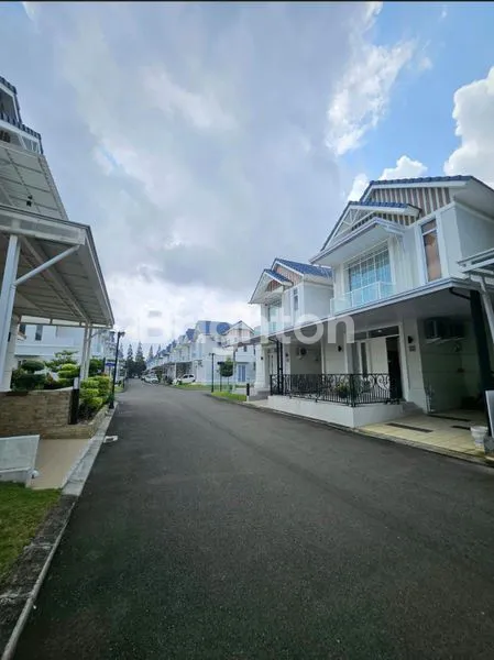 image RUMAH CANTIK DI LAVON I – CLUSTER LAVISA 2  (2)