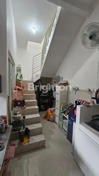 image RUMAH 2 LANTAI LT 90 DI TAMAN WISATA REGENCY (1)