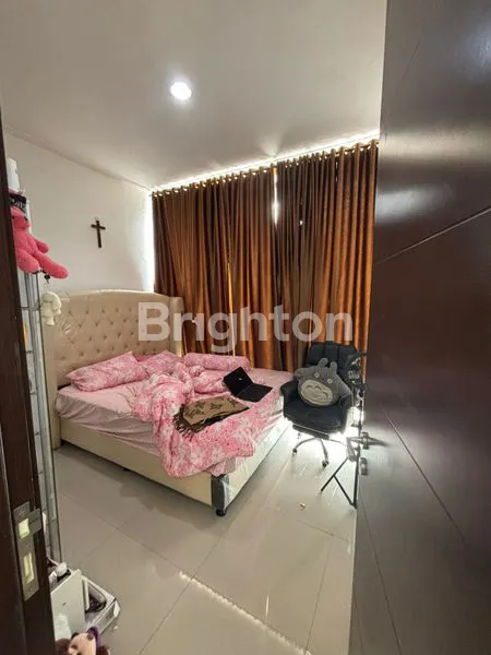 image RUMAH MEWAH 2 LANTAI PIK 2 FLORIDA - DEKAT BANDARA & SPBU (4)