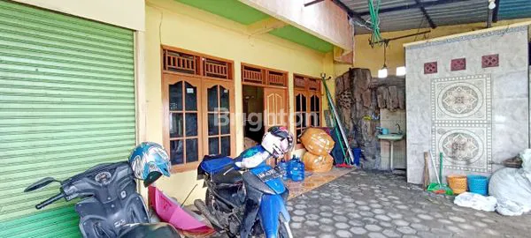 image RUMAH 3 LANTAI 6 KT DI MOJOSONGO DEKAT RS DR.OEN (2)