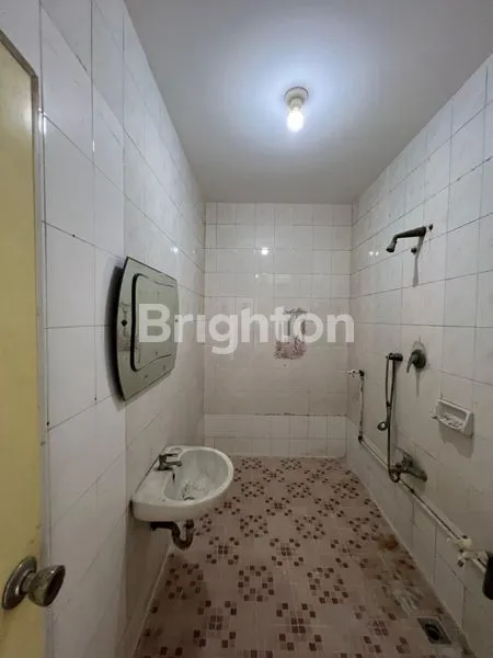 image TAMAN PALEM, JAKARTA BARAT - RUMAH 2 LANTAI SIAP HUNI (7)