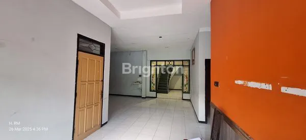 image DIJUAL RUMAH EXCLUSIVE DAN LOKASI STRATEGIS  HARGA  NEGOSIATIF (3)