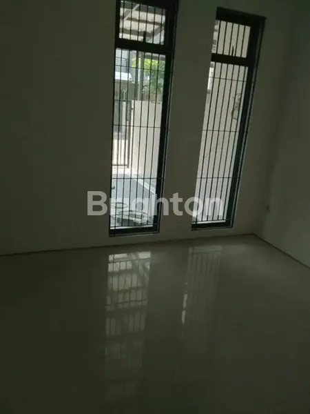 image DIJUAL RUMAH MINIMALIS PONDOK CANDRA SIAP HUNI, ROW JALAN LEBAR, LINGKUNGAN NYAMAN, DEKAT TOL JUANDA, BEBAS BANJIR  (2)