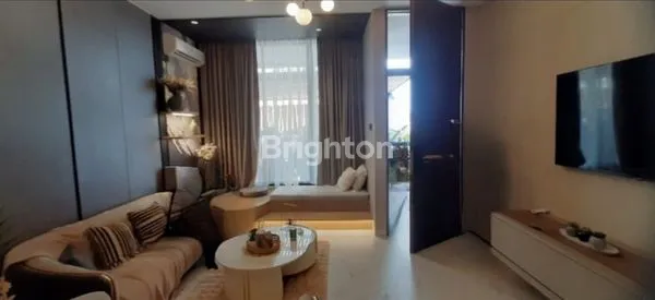 image *\U2728BEVERLY BY GIVENCY ONE\U2728* (3)