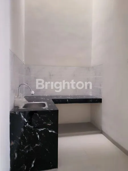 image KLAMPIS SEMOLO NEW MINIMALIS 2 LANTAI SURABAYA (4)