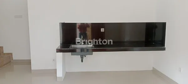 image DI JUAL RUMAH 2 LANTAI MINIMALIS DEKAT PUSAT KOTA DENPASAR  (7)