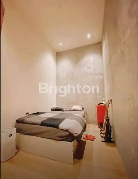 image SOHO 2 LANTAI DI JAKARTA SELATAN. (5)