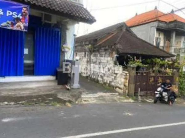 image RUMAH BALI LUAS DAN ASRI DI PEGUYANGAN – HUNIAN NYAMAN DEKAT LAPANGAN LUMINTANG (1)