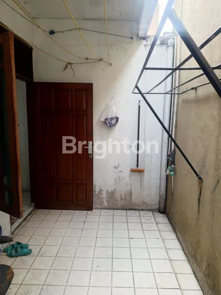 image RUMAH HOOK PREMIUM 290M² DI DEPOK JAYA DEKAT MARGO CITY & 2 STASIUN (7)