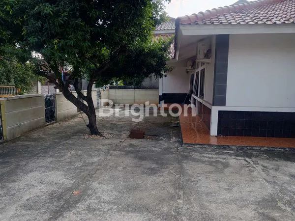 image RUMAH HOOK PREMIUM 290M² DI DEPOK JAYA DEKAT MARGO CITY & 2 STASIUN (3)