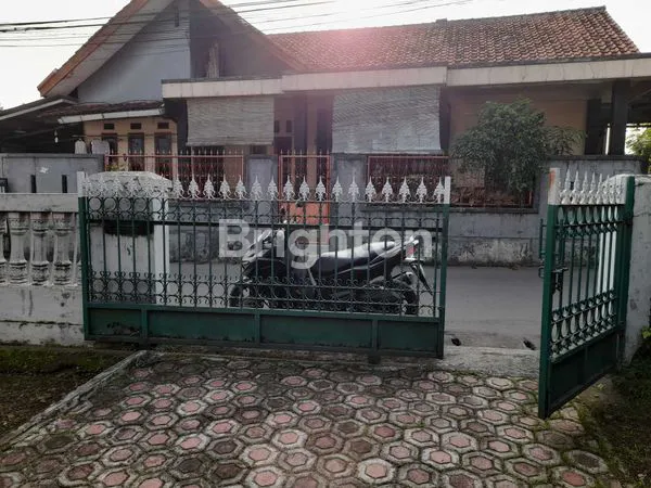 image RUMAH ADEM + KANTOR + GUDANG USAHA  PINGGIR JALAN RAYA BUBULAK STRATEGIS BINGITT (5)
